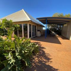 Osprey Holiday Village Unit 105