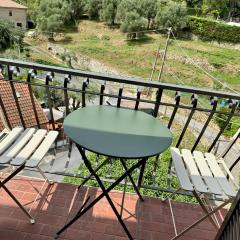 Bel Appartamentino budget, piscina a disposizione