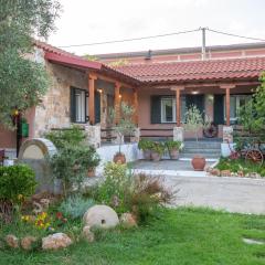 Traditional Villa Nea Peramos