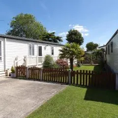 Hares Haven pet friendly sleeps 6
