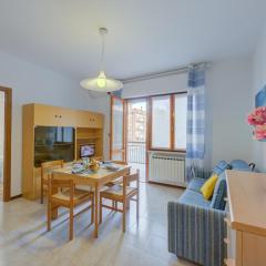 Il Tulipano Giallo 100m From The Sea - Happy Rentals