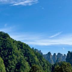 Yunmanshanju Homestay -Zhangjiajie National Forest Park Branch - Free pick-up and drop-off service at the south gate of the Forest park is provided
