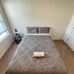 Peaceful room in new house in Raleigh Downtown Area
