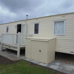 Kingfisher Horizon III 8 Berth Close to site entrance
