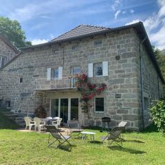 Ferme au calme à 15mn du Chambon sur Lignon