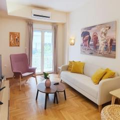 Cozy koukaki apartment