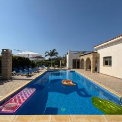 Villa Imperial Sea-Caves Private Pool