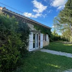 Castres maisonnette proche du centre ville, parking et jardin