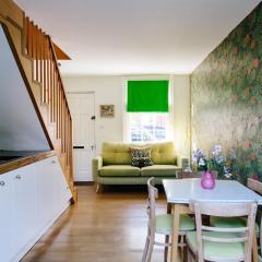 Cute 1 bed Townhouse in Jericho