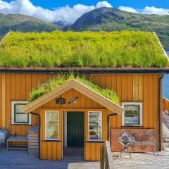 3 Bedroom Stunning Home In Fredvang