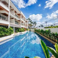 Seaview Condo with Large Pool - BAP1