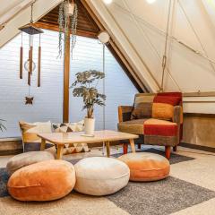 Beautiful Balcony 8ppl 4BR House 4min to subway 心の宿 小路小栈 liubj2