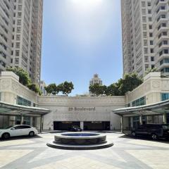 Class Home - Elegant 1BR 29 Boulevard Tower 2