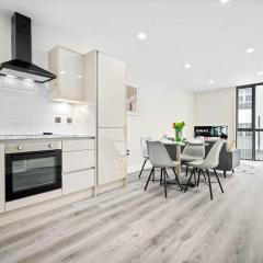 Stylish Apartment - Two Bedrooms - City Centre - Smart TV - WIFI - Top Rated - JQ 1AH