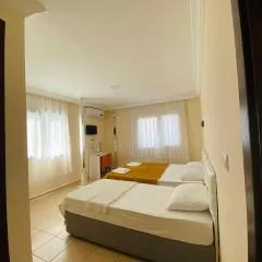 Mandarin Beach Hotel
