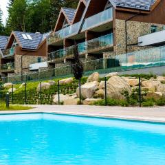 Kras Resort Apartament 110 z prywatnym jacuzzi i widokiem na góry