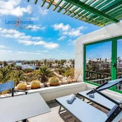 House of the Horizon Playa Las Cucharas VV penthouse with sea & pool view AIRCON