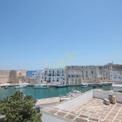 TD Palazzo Maris Townhouse with Sea View