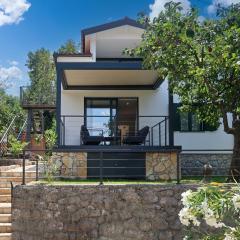 Beachside House Lara - Happy Rentals