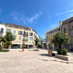 OLD ANTIBES - 4 beds - Private parking