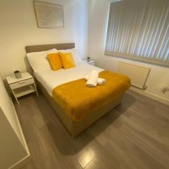 Modern 2 bedroom home Central Milton Keynes