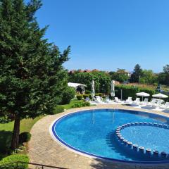 Созополи Хилс A11