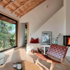 Forestia - Modern cabin with hot tub and sauna