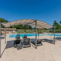 Villa de rêve dans un parc magique
