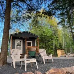 HARRISVILLE Love Shack