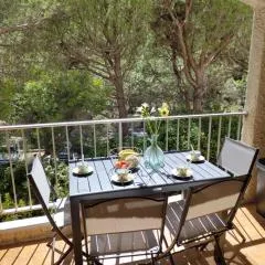 Studio climatisé, parking, 5mn de la plage