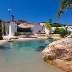 Tropical Oasis Costa Dorada with private pool