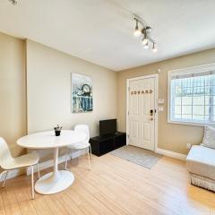 Cozy 1bedroom Suite in Vancouver Westside