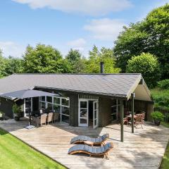 Awesome Home In Ry With Wifi