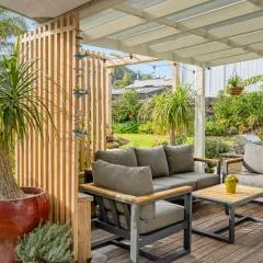 Coast Awhile - Whangamata Holiday Home