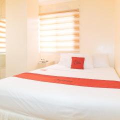 RedDoorz @ Tondaligan Beach Hotel