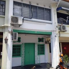 14 Ceylon Lane