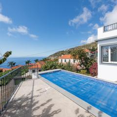 Akivillas Calheta Aura