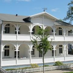 Villa Hans by Rujana