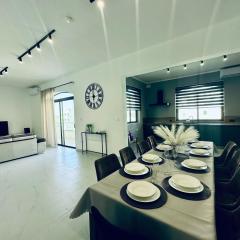 New, modern and spacious 4BR apartment in Mellieha