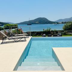 The Beach Villa, Perigiali - LUXURY BEACHFRONT