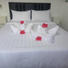 Baan TaLay Hostel