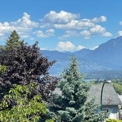 Cozy Guest Rooms Near UBC, Downtown and Beaches