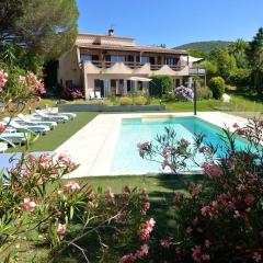 Corsicadream cupabia, appartement dans villa proche Porticcio, vue mer, piscine