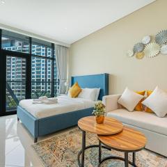 Sea view I Beach access I Pool with bar