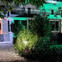 Hotel Athina