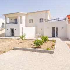 2 Bedroom Gorgeous Home In Realmonte