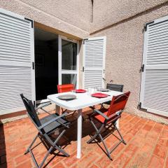 Appartement T2 avec terrasse, parking privé, à 600m de la plage - Idéal famille et animaux admis - FR-1-309-477