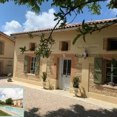 Chambres d'Hôtes - La Clef des Champs - Piscine - Capucine