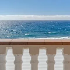 Sea View Apartment Grey Fanta Sea