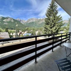 Charmant T2 rénové, balcon sud, proche commerces - FR-1-330F-238